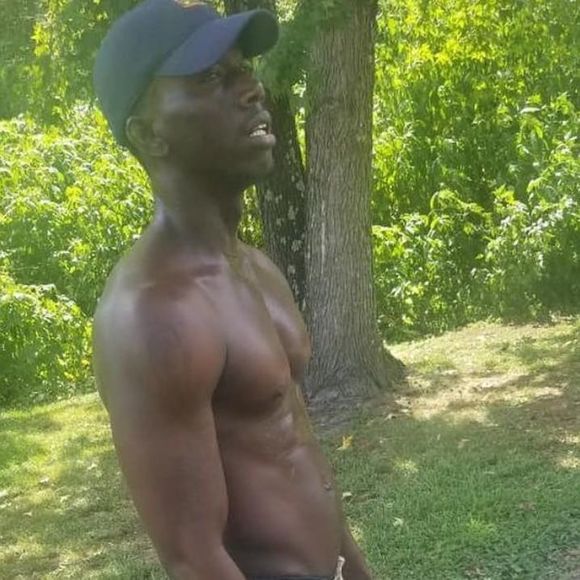 Meet your Posher, Peter - Picture 1 of 1